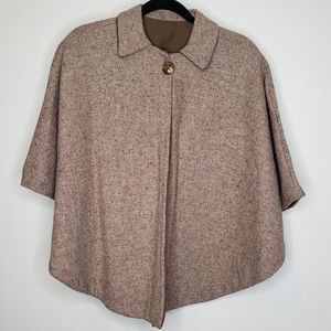 VINTAGE TAN WOOL HOUNDSTOOTH CAPE ONE SIZE